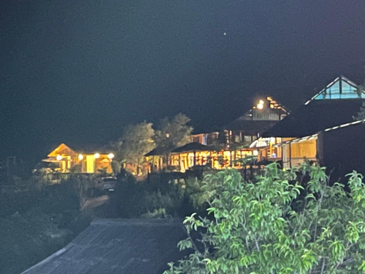 O Chau Homestay Lào Cai Buitenkant foto